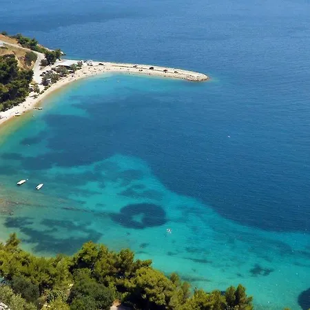 Family Friendly With A Swimming Pool - 12236 Split
